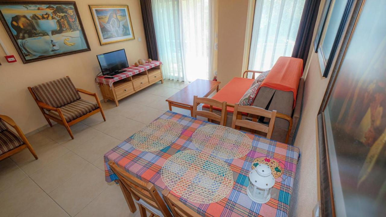 Teras Butik Apart Karaburun  Exteriér fotografie