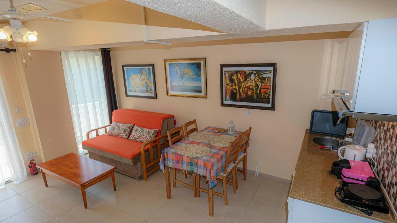 Teras Butik Apart Karaburun  Exteriér fotografie