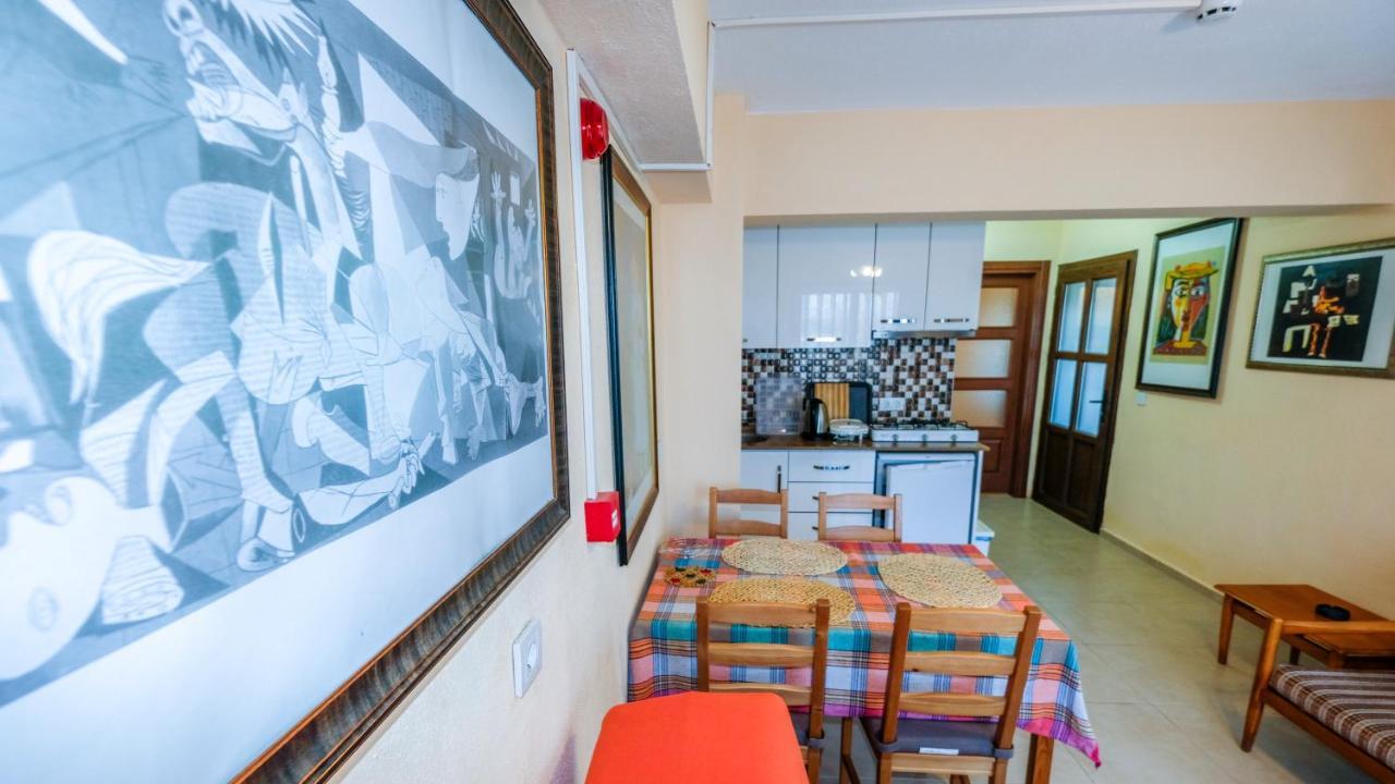 Teras Butik Apart Karaburun  Exteriér fotografie