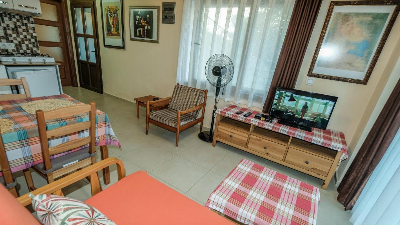 Teras Butik Apart Karaburun  Exteriér fotografie