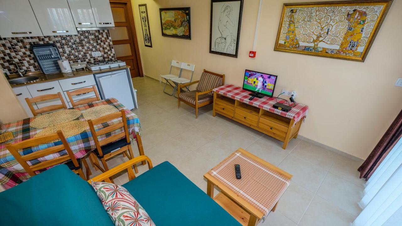 Teras Butik Apart Karaburun  Exteriér fotografie