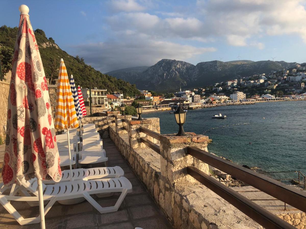 Teras Butik Apart Karaburun  Exteriér fotografie